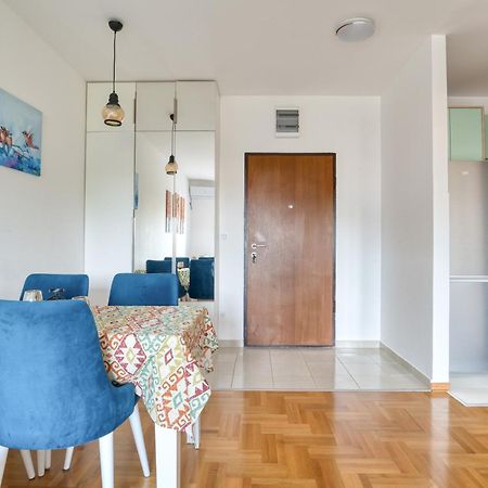 Azure Apartments بودفا المظهر الخارجي الصورة