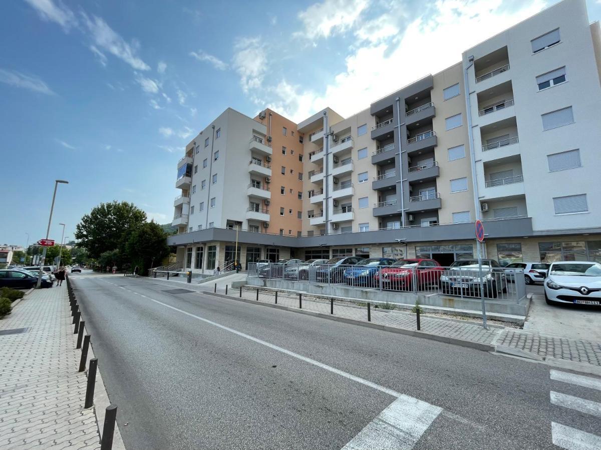 Azure Apartments بودفا المظهر الخارجي الصورة