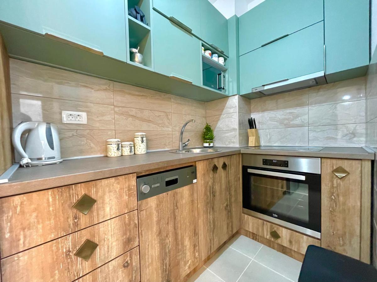 Azure Apartments بودفا المظهر الخارجي الصورة