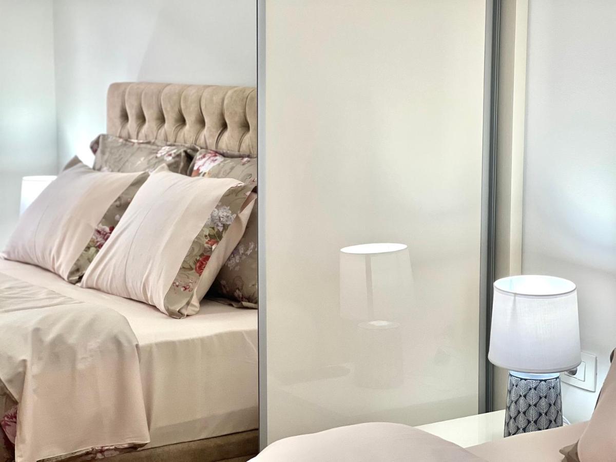 Azure Apartments بودفا المظهر الخارجي الصورة