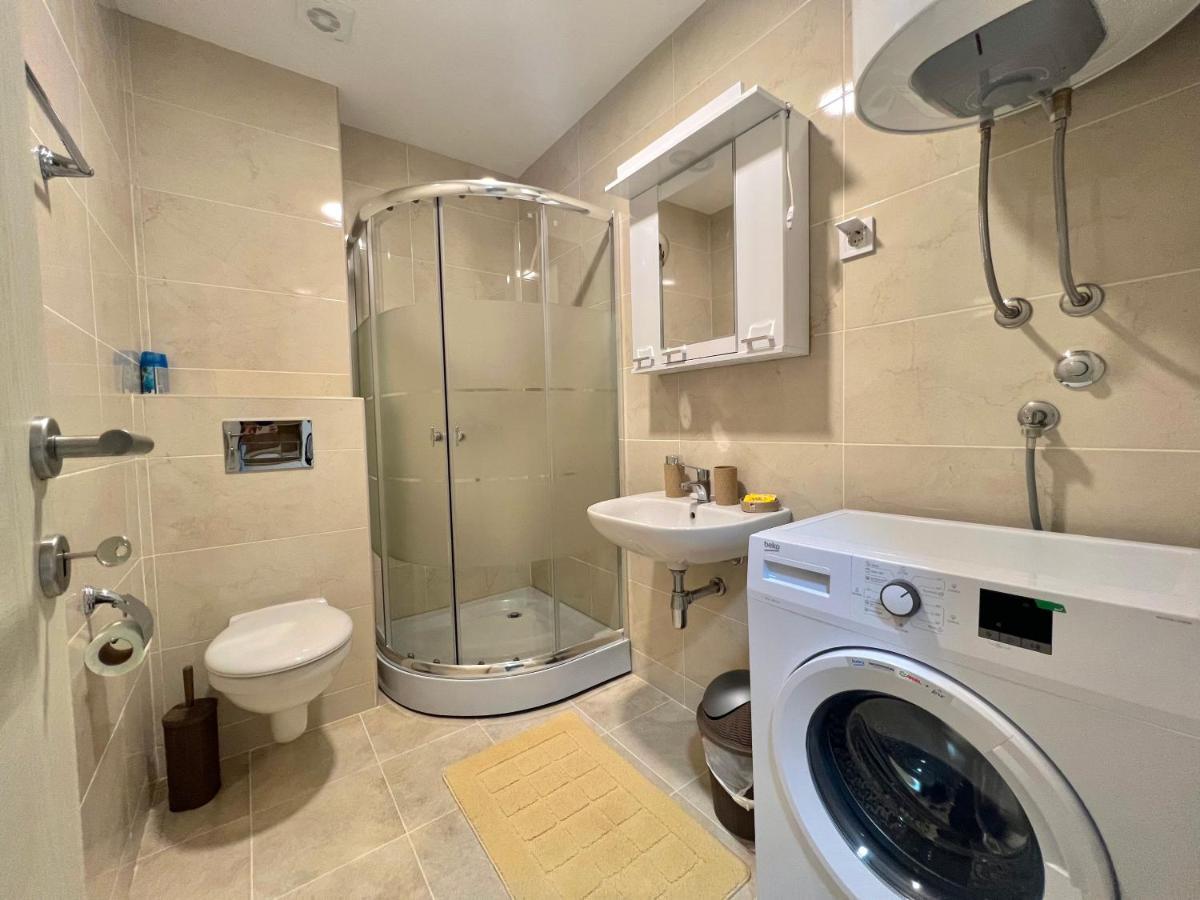 Azure Apartments بودفا المظهر الخارجي الصورة