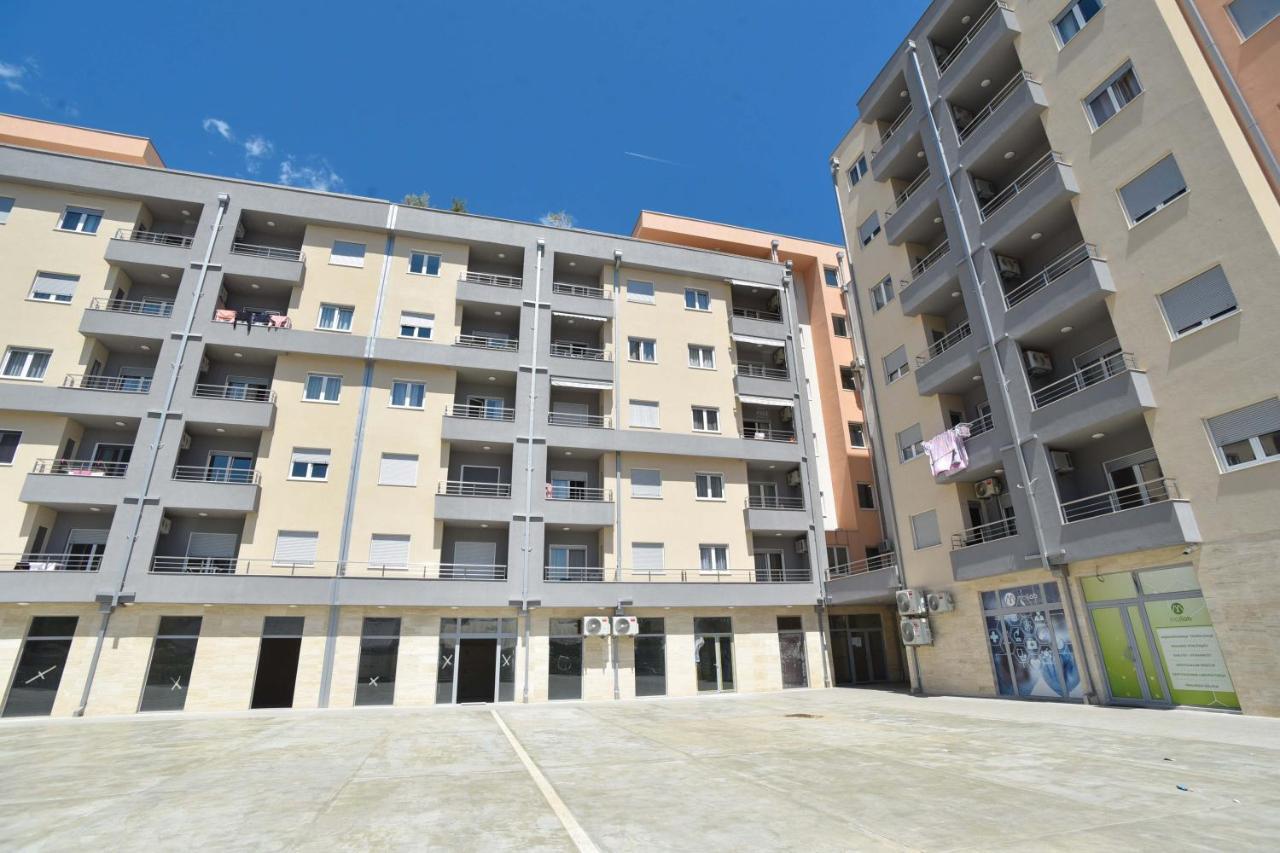 Azure Apartments بودفا المظهر الخارجي الصورة