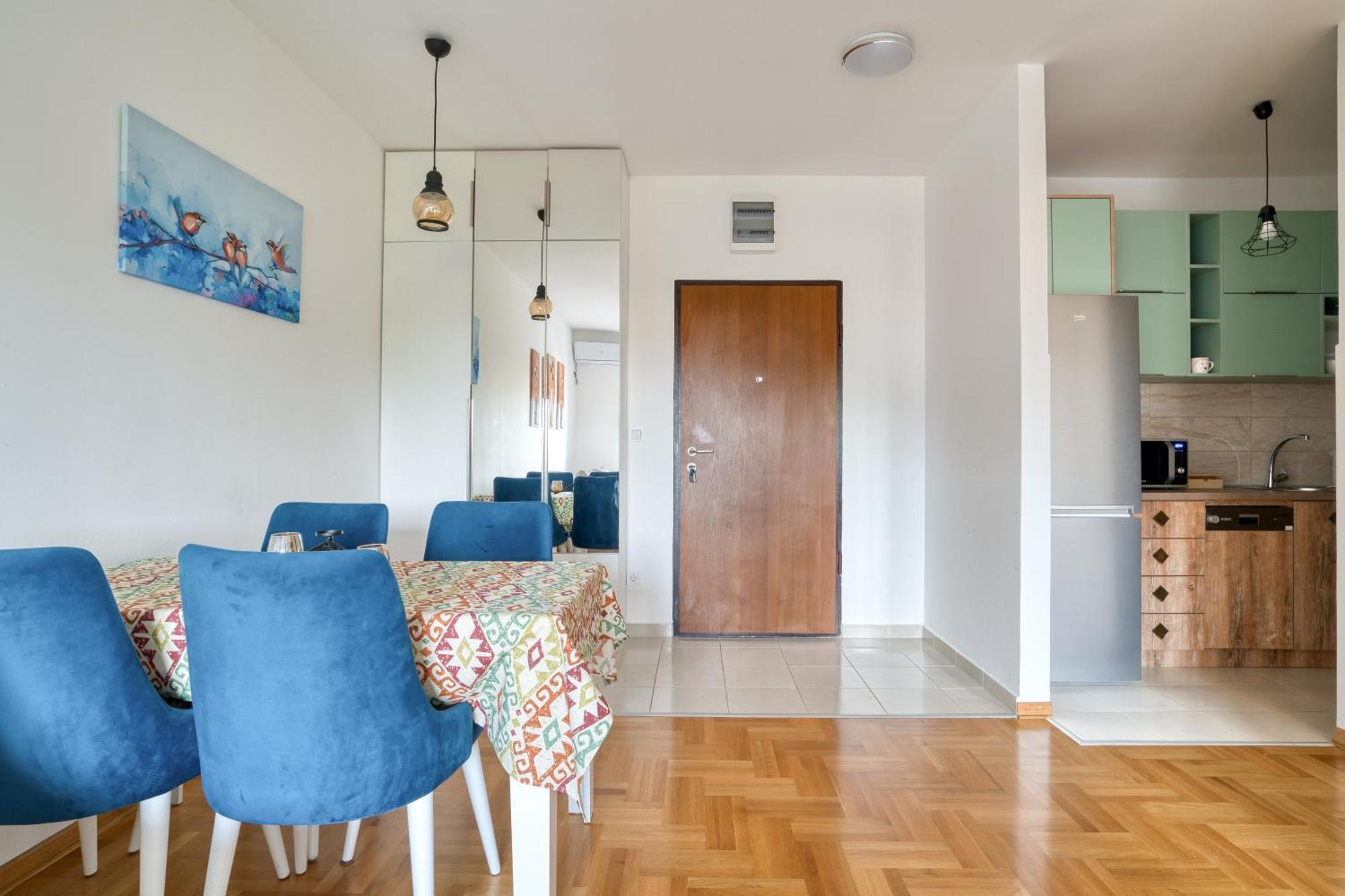 Azure Apartments بودفا المظهر الخارجي الصورة
